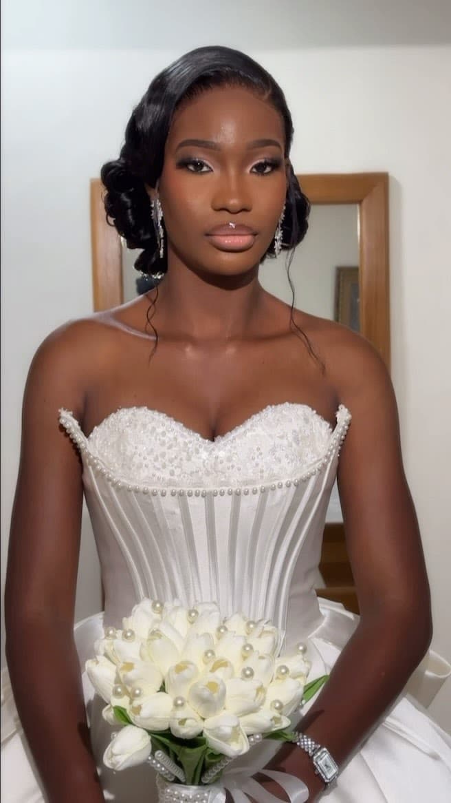 Rosie: An extremely shy bride, and how her eyes came out.